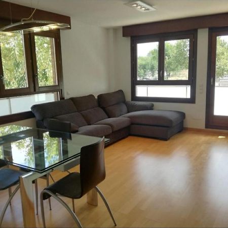 Habitacion Con Piscina Y Sauna サン・クガ・デル・バリェス エクステリア 写真