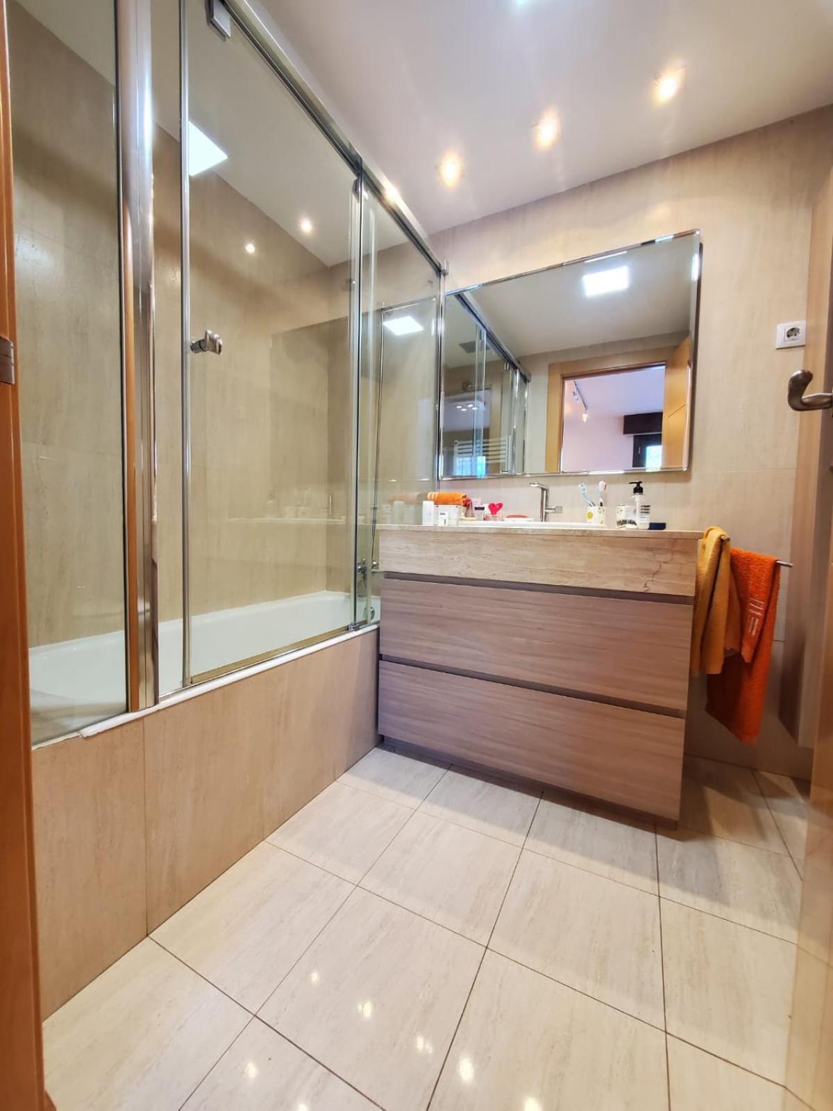 Habitacion Con Piscina Y Sauna サン・クガ・デル・バリェス エクステリア 写真